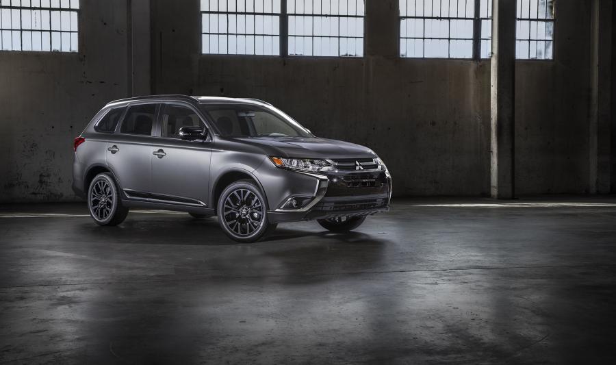  Mitsubishi Outlander Limited Edition 2018 года  (NA) (фото 1 из 6)